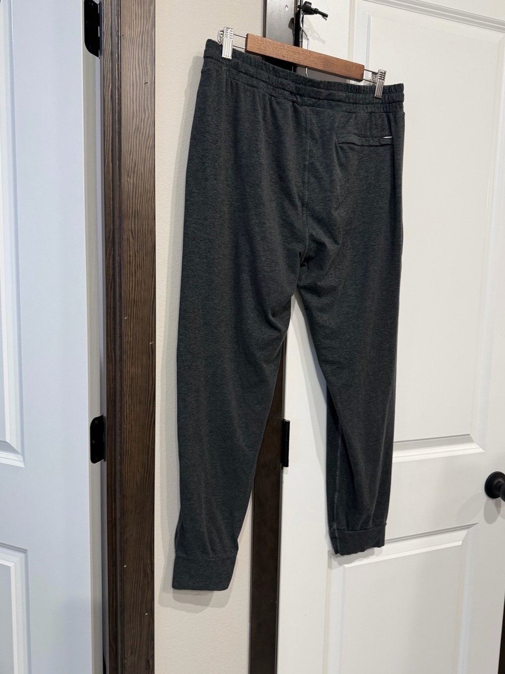 Vuori Charcoal Drawstring Joggers - Dark Gray Comfort Pants - Picture 3 of 3